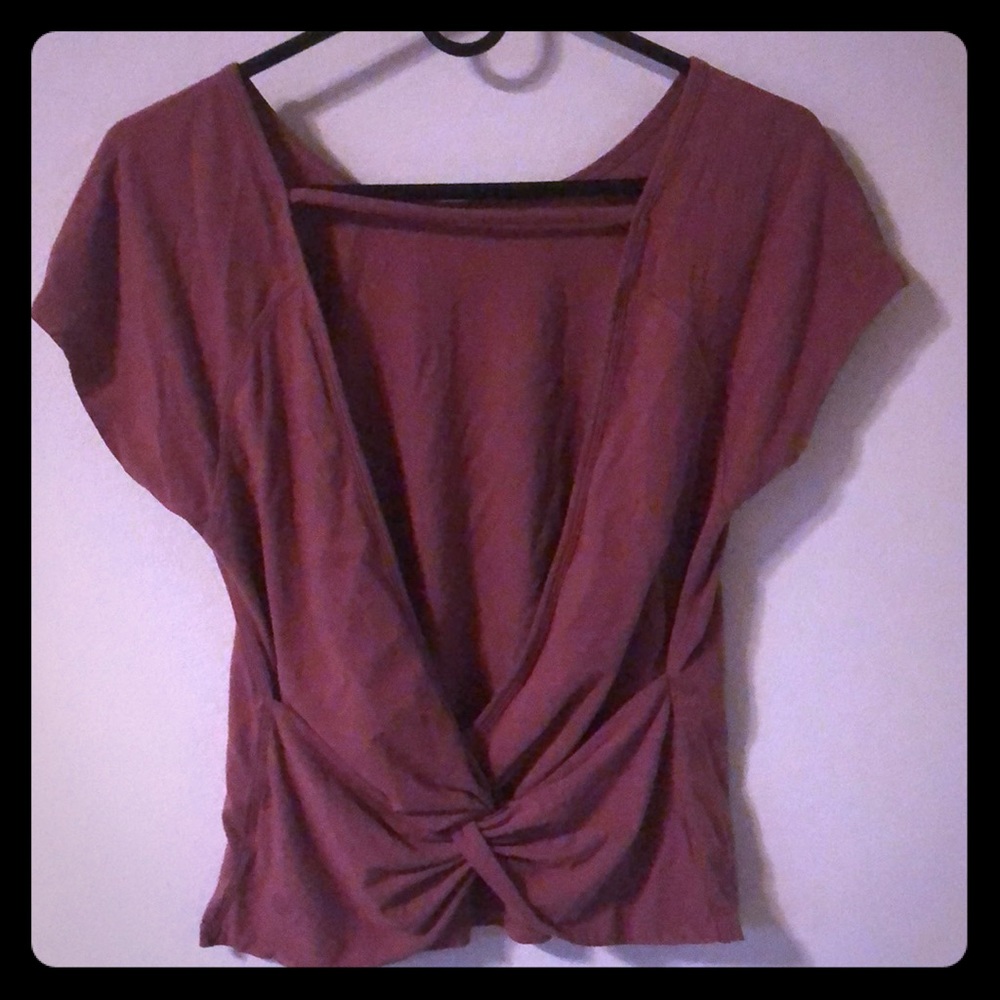 Lululemon twist and train top